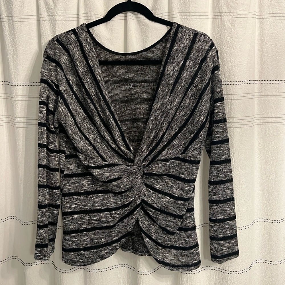 Gently used lush cross back light weight sweater in gray and black stripe